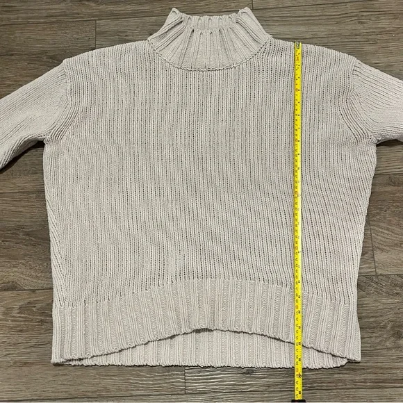 Philosophy Cream Knit Sweater - Medium - Picture 5 of 13